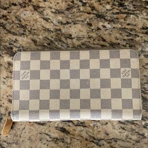 Louis Vuitton Wallet